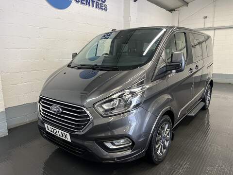 Ford Tourneo Custom 2.0 460 EcoBlue Limited Minibus Double Cab 5dr Diesel Auto RWD L4 H3 Euro 6 (s/s) (17 Seat, DRW) (165 ps)