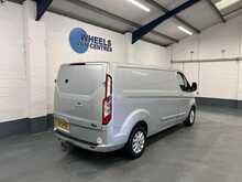 Ford Transit Custom Transit Custom 2.0 300 EcoBlue Limited Auto L2 H1 Euro 6 5dr - U817