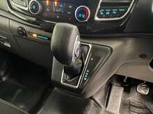 Ford Transit Custom Transit Custom 2.0 300 EcoBlue Limited Auto L2 H1 Euro 6 5dr - U817