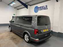 Volkswagen Transporter Shuttle Transporter Shuttle 2.0 TDI SE DSG LWB Euro 6 (s/s) 5dr - U834
