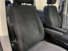 Volkswagen Transporter Shuttle Transporter Shuttle 2.0 TDI SE DSG LWB Euro 6 (s/s) 5dr - U834