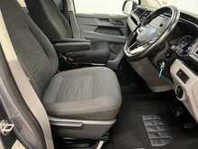 Volkswagen Transporter Shuttle Transporter Shuttle 2.0 TDI SE DSG LWB Euro 6 (s/s) 5dr - U834