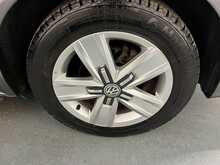 Volkswagen Transporter Shuttle Transporter Shuttle 2.0 TDI SE DSG LWB Euro 6 (s/s) 5dr - U834