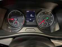 Volkswagen Transporter Shuttle Transporter Shuttle 2.0 TDI SE DSG LWB Euro 6 (s/s) 5dr - U834