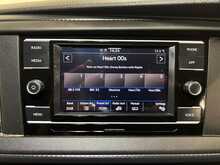 Volkswagen Transporter Shuttle Transporter Shuttle 2.0 TDI SE DSG LWB Euro 6 (s/s) 5dr - U834