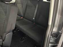 Volkswagen Transporter Shuttle Transporter Shuttle 2.0 TDI SE DSG LWB Euro 6 (s/s) 5dr - U834