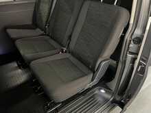 Volkswagen Transporter Shuttle Transporter Shuttle 2.0 TDI SE DSG LWB Euro 6 (s/s) 5dr - U834