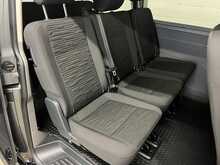 Volkswagen Transporter Shuttle Transporter Shuttle 2.0 TDI SE DSG LWB Euro 6 (s/s) 5dr - U834