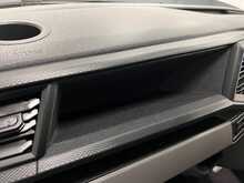 Volkswagen Transporter Shuttle Transporter Shuttle 2.0 TDI SE DSG LWB Euro 6 (s/s) 5dr - U834