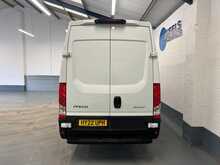 Iveco Daily Daily 2.3D HPI 14V 35S 3520 HiMatic MWB H2 Euro 6 (s/s) 5dr - U839