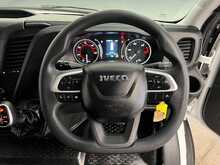 Iveco Daily Daily 2.3D HPI 14V 35S 3520 HiMatic MWB H2 Euro 6 (s/s) 5dr - U839