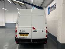 Nissan Interstar Interstar 2.3 dCi 35 Tekna FWD L3 H2 Euro 6 4dr - U848