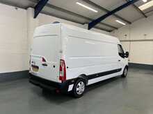 Nissan Interstar Interstar 2.3 dCi 35 Tekna FWD L3 H2 Euro 6 4dr - U848