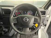 Nissan Interstar Interstar 2.3 dCi 35 Tekna FWD L3 H2 Euro 6 4dr - U848