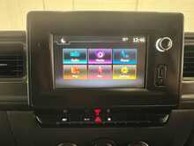 Nissan Interstar Interstar 2.3 dCi 35 Tekna FWD L3 H2 Euro 6 4dr - U848