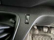 Nissan Interstar Interstar 2.3 dCi 35 Tekna FWD L3 H2 Euro 6 4dr - U848