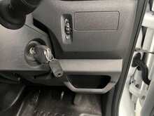 Nissan Interstar Interstar 2.3 dCi 35 Acenta FWD L3 H2 Euro 6 4dr - U849