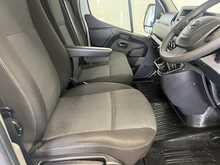 Nissan Interstar Interstar 2.3 dCi 35 Acenta FWD L3 H2 Euro 6 4dr - U849