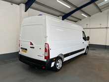 Renault Master Master 2.3 dCi 35 Business+ FWD LWB Medium Roof Euro 6 4dr - U861