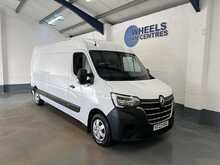 Renault Master Master 2.3 dCi 35 Business+ FWD LWB Medium Roof Euro 6 4dr - U861