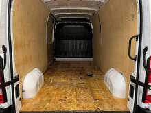 Renault Master Master 2.3 dCi 35 Business+ FWD LWB Medium Roof Euro 6 4dr - U869