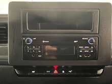 Renault Master Master 2.3 dCi 35 Business+ FWD LWB Medium Roof Euro 6 4dr - U872