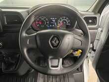 Renault Master Master 2.3 dCi 35 Business+ FWD LWB Medium Roof Euro 6 4dr - U872
