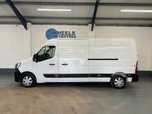 Renault Master Master 2.3 dCi 35 Business+ FWD LWB Medium Roof Euro 6 4dr - U873