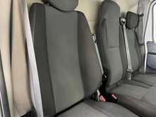 Renault Master Master 2.3 dCi 35 Business+ FWD LWB Medium Roof Euro 6 4dr - U873