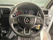 Renault Master Master 2.3 dCi 35 Business+ FWD LWB Medium Roof Euro 6 4dr - U873