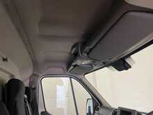 Renault Master Master 2.3 dCi 35 Business+ FWD LWB Medium Roof Euro 6 4dr - U873