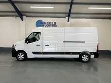 Renault Master Master 2.3 dCi 35 Business+ FWD LWB Medium Roof Euro 6 4dr - U899