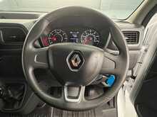 Renault Master Master 2.3 dCi 35 Business+ FWD LWB Medium Roof Euro 6 4dr - U899