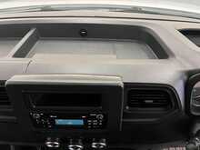 Renault Master Master 2.3 dCi 35 Business+ FWD LWB Medium Roof Euro 6 4dr - U902