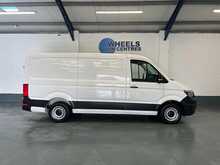 Volkswagen Crafter Crafter 2.0 TDI CR30 Startline Panel Van 5dr Diesel Manual FWD MWB Euro 6 (s/s) (102 ps) - U913