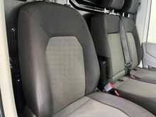Volkswagen Crafter Crafter 2.0 TDI CR30 Startline Panel Van 5dr Diesel Manual FWD MWB Euro 6 (s/s) (102 ps) - U913
