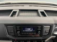 Volkswagen Crafter Crafter 2.0 TDI CR30 Startline Panel Van 5dr Diesel Manual FWD MWB Euro 6 (s/s) (102 ps) - U913