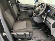 Vauxhall Vivaro Vivaro 1.5 Turbo D 2700 Sportive L1 H1 Euro 6 (s/s) 6dr - U929