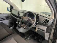 Vauxhall Vivaro Vivaro 1.5 Turbo D 2700 Sportive L1 H1 Euro 6 (s/s) 6dr - U929