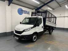 Iveco Daily Daily 2.3D HPI 14V 35S 3450 Chassis Cab 2dr Diesel Manual MWB Euro 6 (s/s) (136 ps) - U945