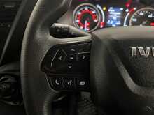 Iveco Daily Daily 2.3D HPI 14V 35S 3450 Chassis Cab 2dr Diesel Manual MWB Euro 6 (s/s) (136 ps) - U945