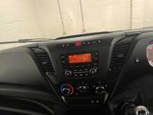 Iveco Daily Daily 2.3D HPI 14V 35S 3450 Chassis Cab 2dr Diesel Manual MWB Euro 6 (s/s) (136 ps) - U945