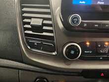 Ford Transit Custom Transit Custom 2.0 320 EcoBlue Trend Kombi L2 H1 Euro 6 (s/s) 5dr - U963
