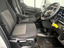 Ford Transit Custom Transit Custom 2.0 300 EcoBlue Leader L2 H2 Euro 6 (s/s) 5dr - U966