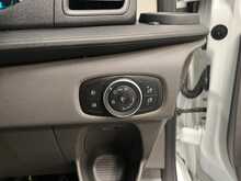 Ford Transit Custom Transit Custom 2.0 300 EcoBlue Leader L2 H2 Euro 6 (s/s) 5dr - U966
