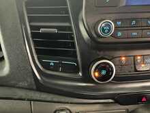 Ford Transit Transit 2.0 350 EcoBlue Leader FWD L4 Euro 6 (s/s) 2dr - U972