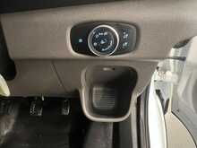 Ford Transit Transit 2.0 350 EcoBlue Leader FWD L4 Euro 6 (s/s) 2dr - U977