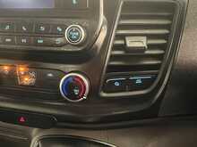 Ford Transit Transit 2.0 350 EcoBlue Leader FWD L4 Euro 6 (s/s) 2dr - U977