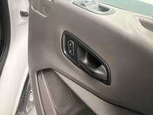 Ford Transit Transit 2.0 350 EcoBlue Leader FWD L4 Euro 6 (s/s) 2dr - U977
