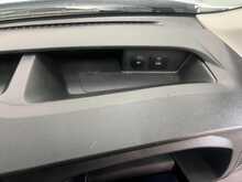 Ford Transit Transit 2.0 350 EcoBlue Leader FWD L4 Euro 6 (s/s) 2dr - U977